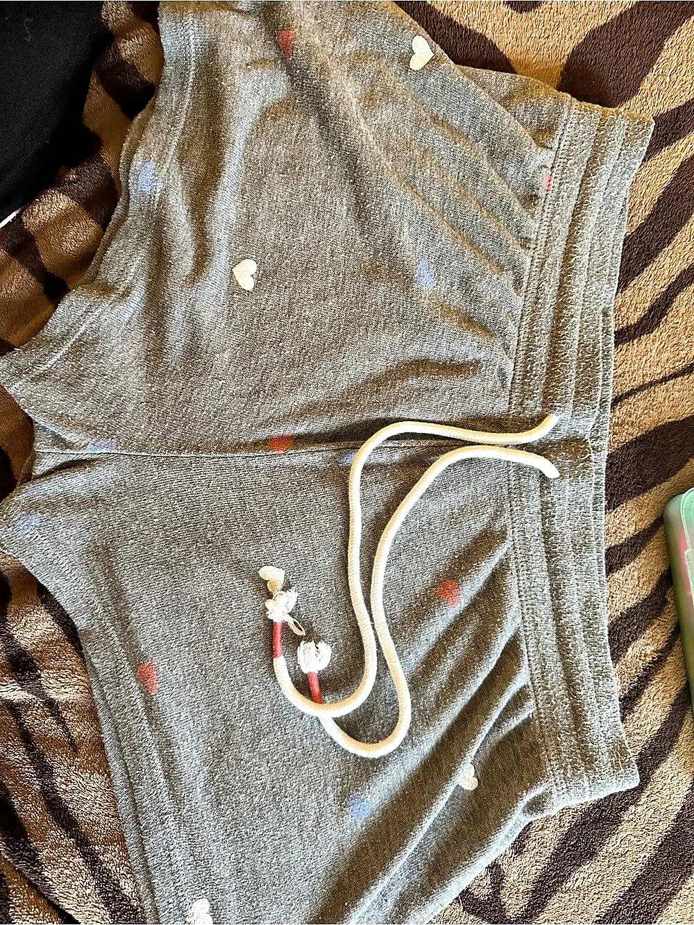 PJ Salvage Gray Printed Shorts Size Medium